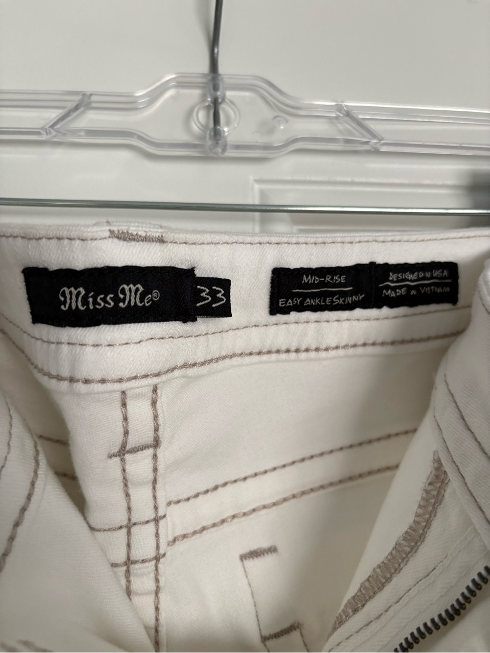 Miss Me White Ankle Skinny Jeans with Contrast Stitching